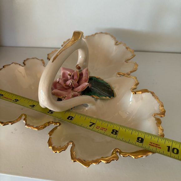 Vintage Leaf Shaped Serving Dish Gold Trim 3 Ivory Sections Roses - Picture 5 of 9